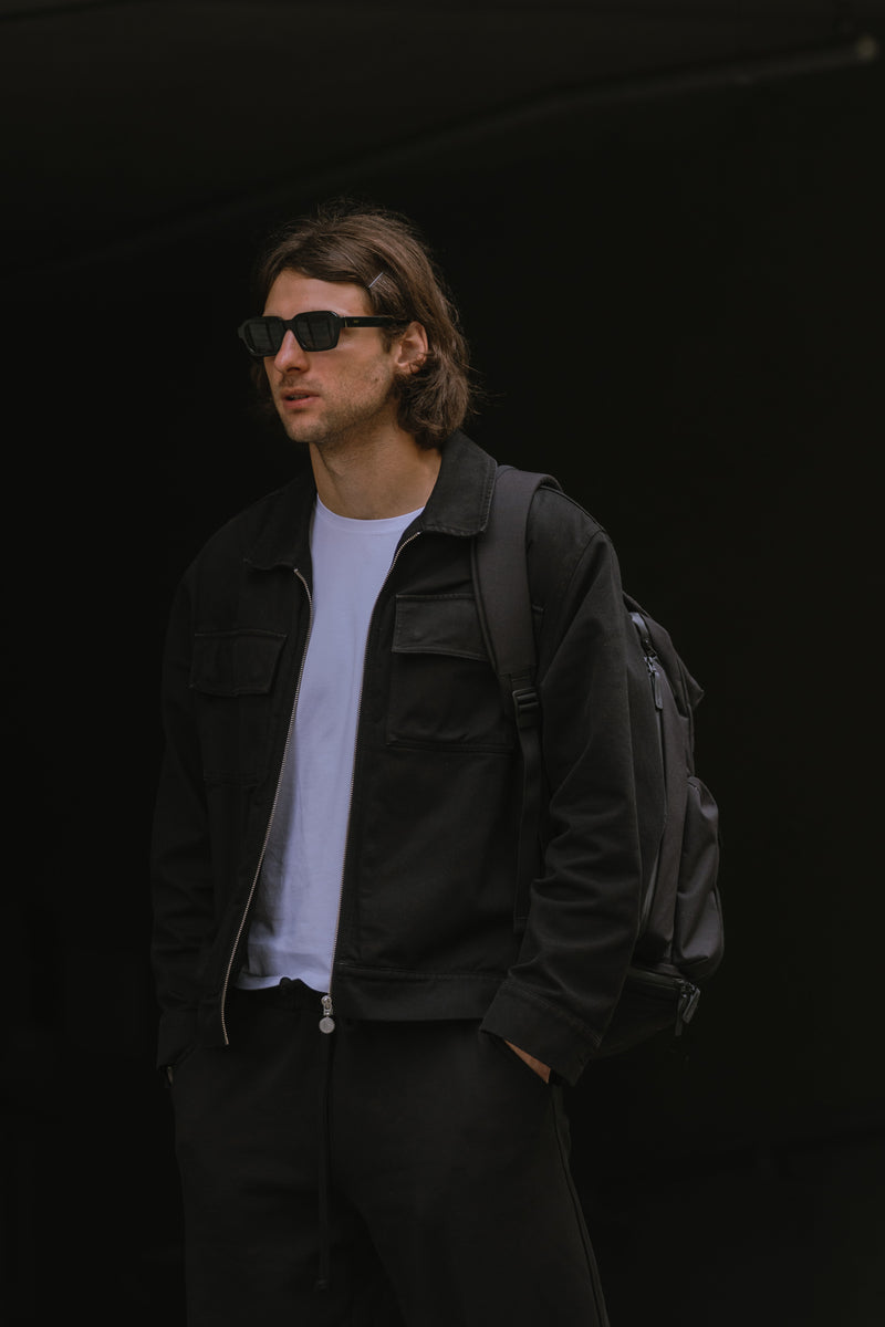 Una charla con Vlad Bolsun, fundador y director ejecutivo de «select form» e investigador de la creatividad, sobre su rutina y su filosofía de vida.